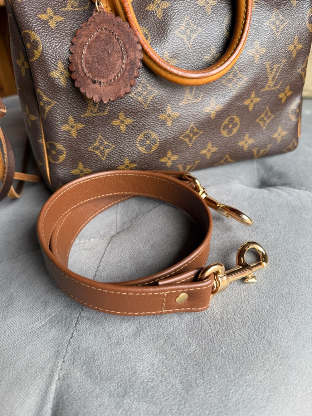 Vintage Louis Vuitton Monogram Canvas Speedy 25 - Picture 11 of 11